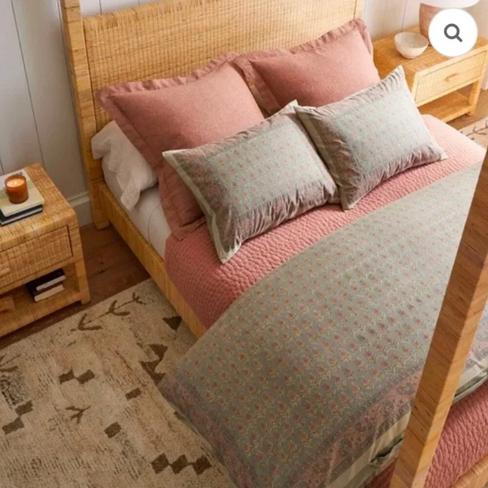 Pottery Barn Jade Duvet Cover -- Queen Size